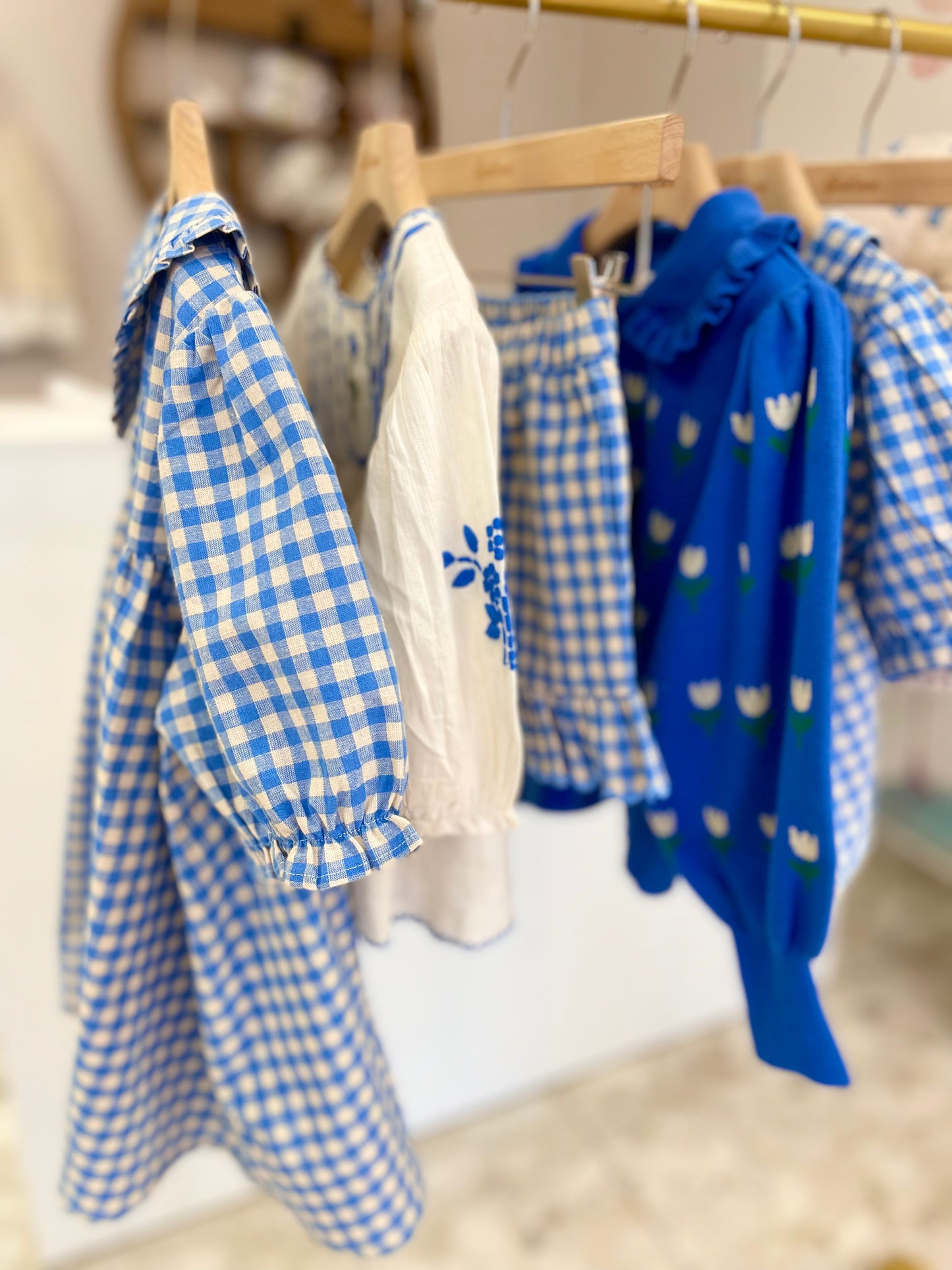 Completo Maglia tulipani con blusa e shorts