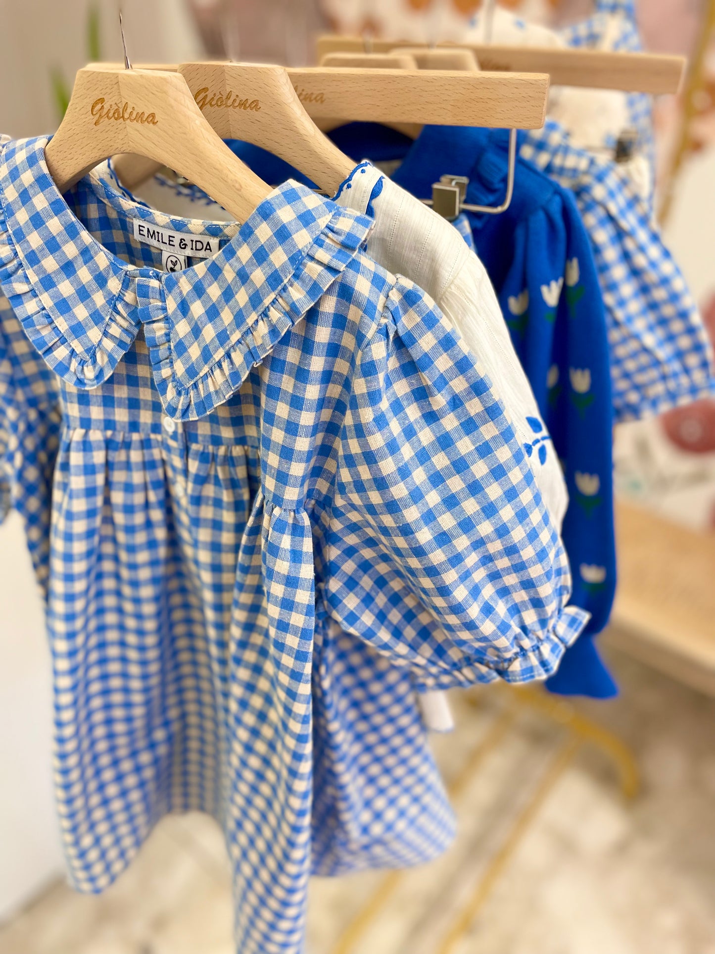 Completo Maglia tulipani con blusa e shorts