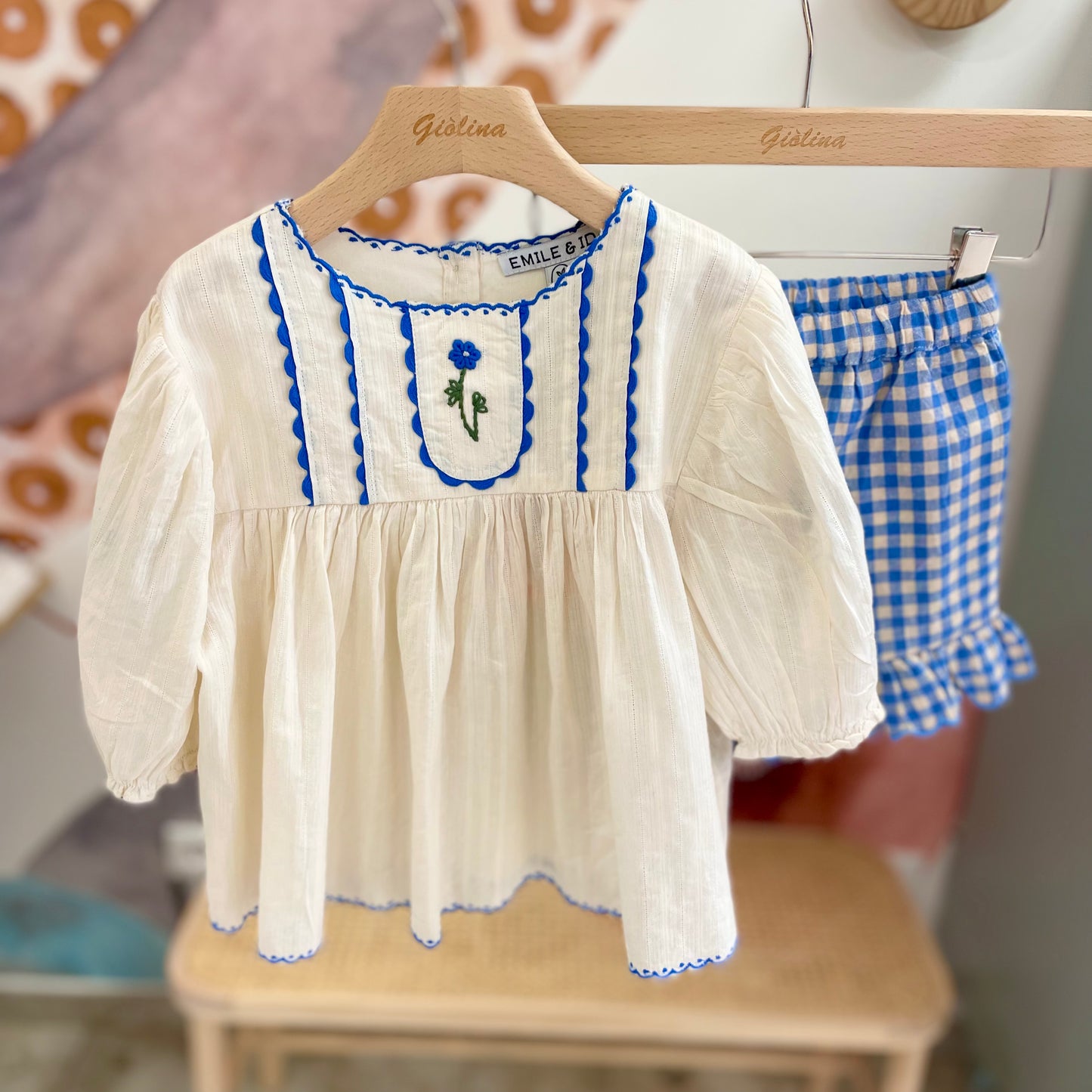 Completo Maglia tulipani con blusa e shorts
