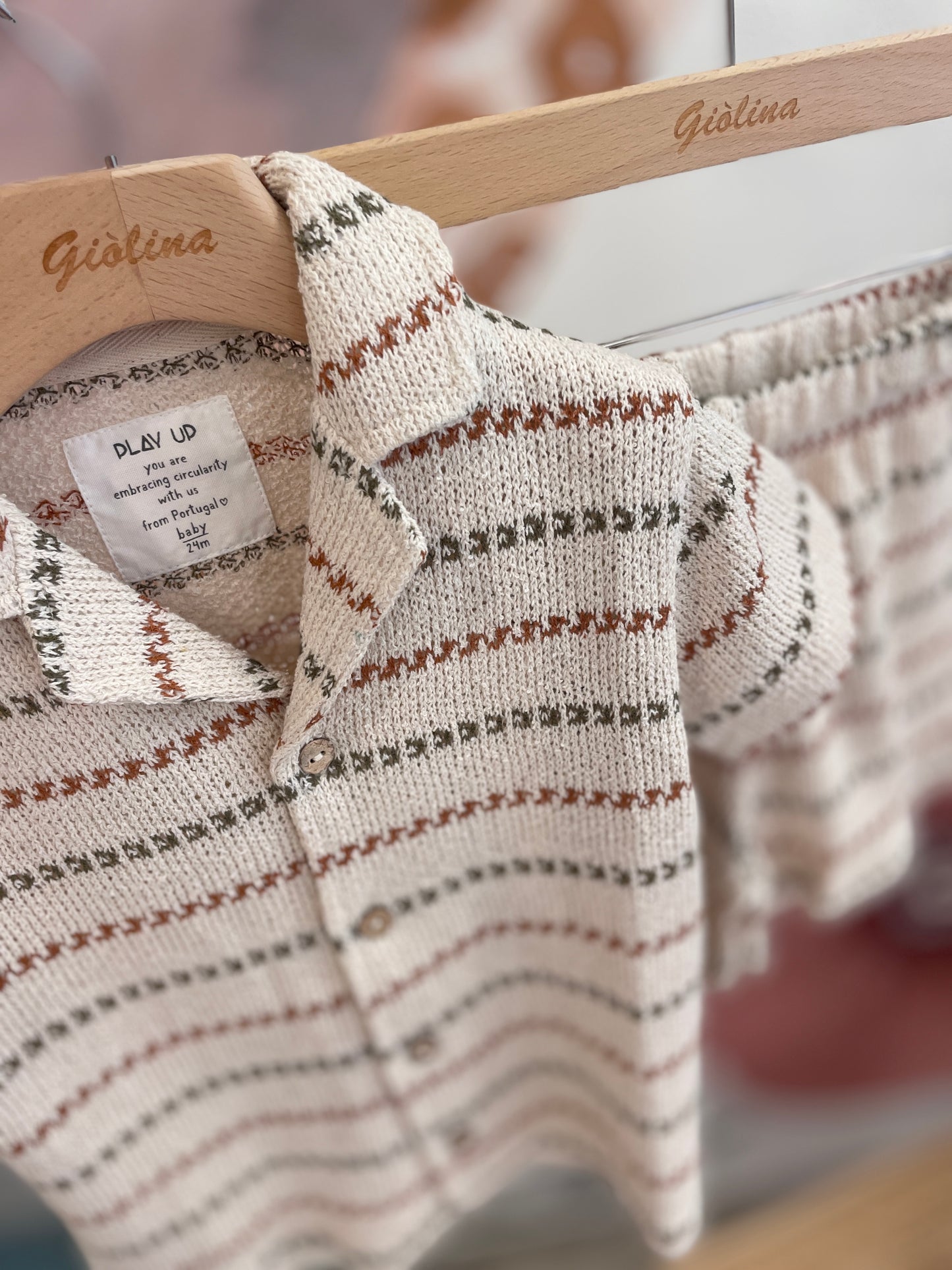 Completo a camicia tricot con bermuda