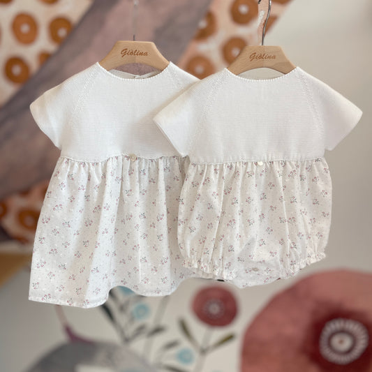 Abitino e Pagliaccetto latte con sottogonna in plumetis e stampa fiorellini