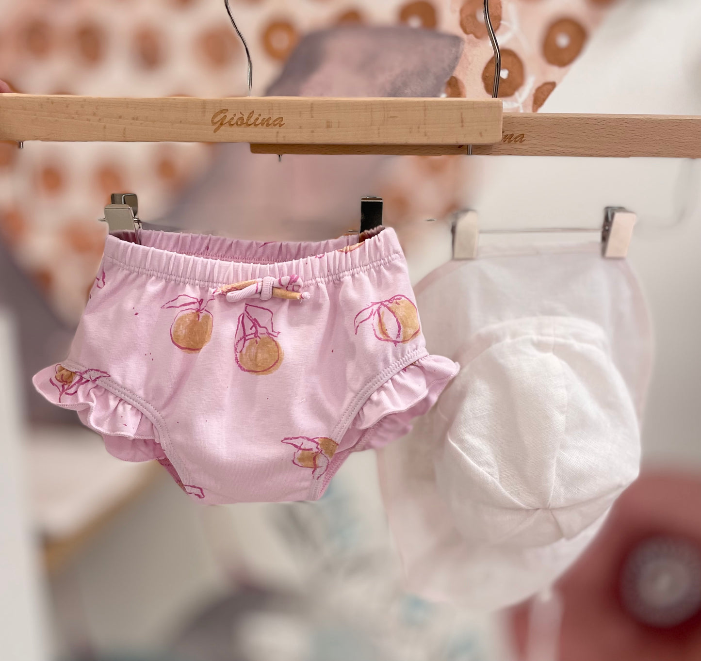 Costume copri pannolino rosa stampa arance