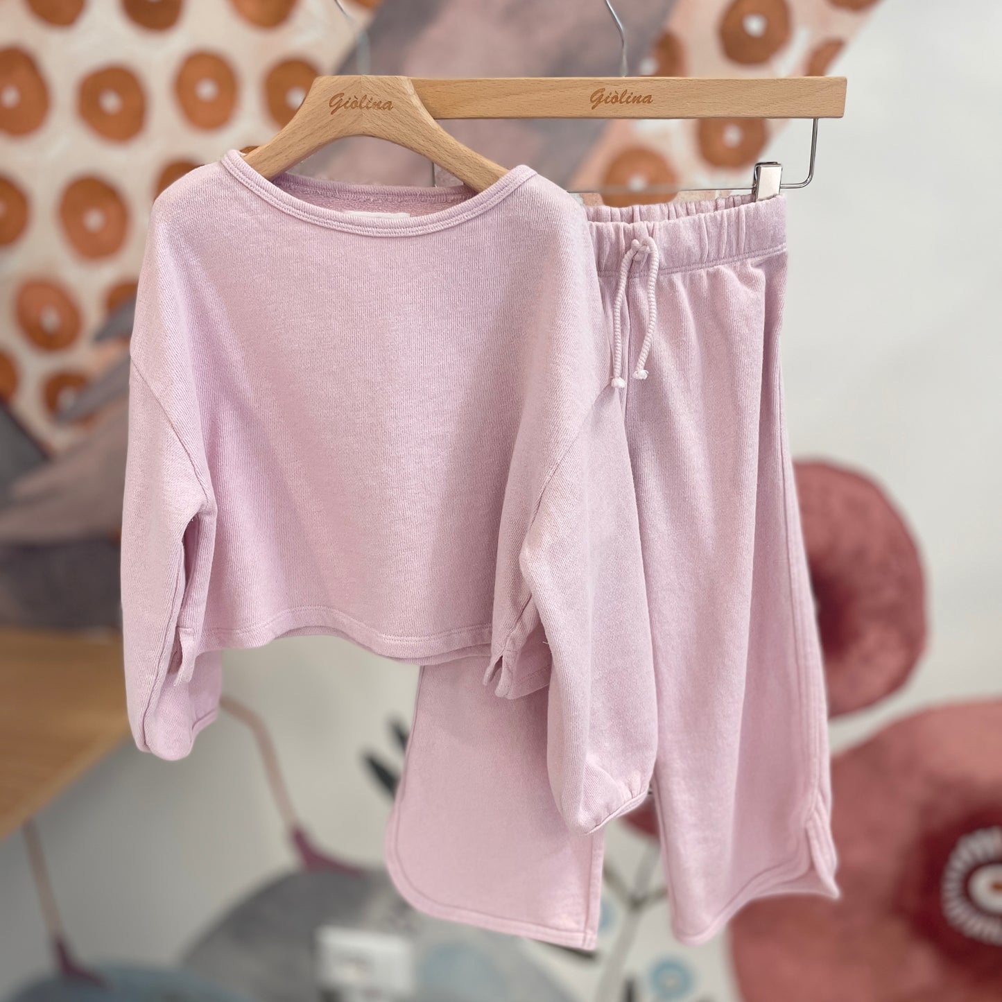 Completo lilla felpa crop pantalone largo
