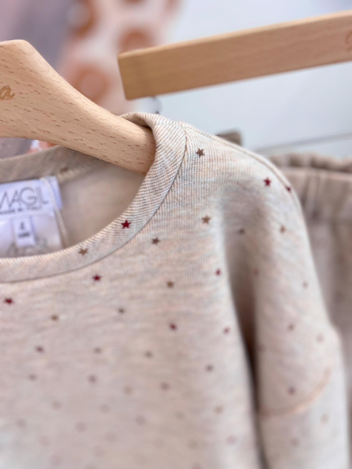 Tuta stelline e t-shirt coniglietti