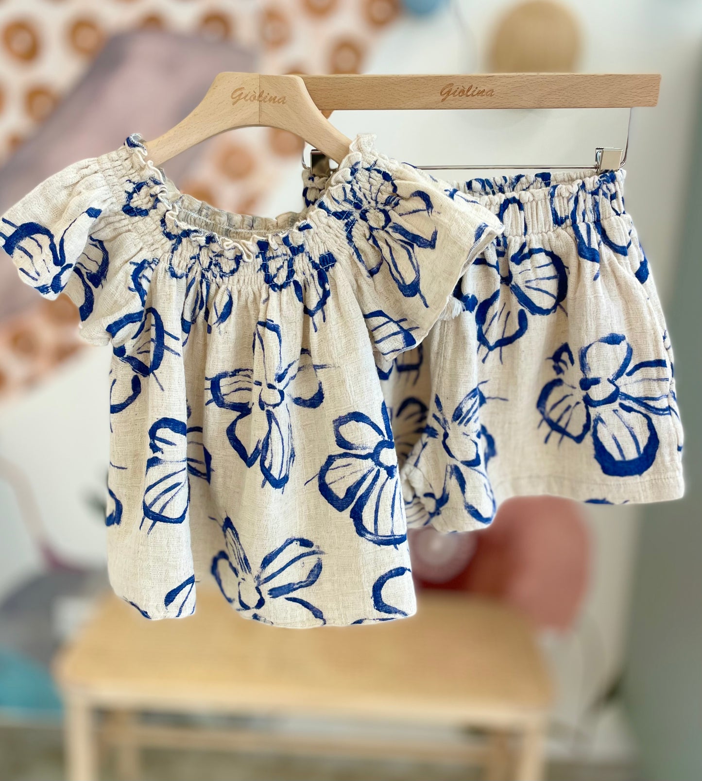 Completo top e shorts fiori