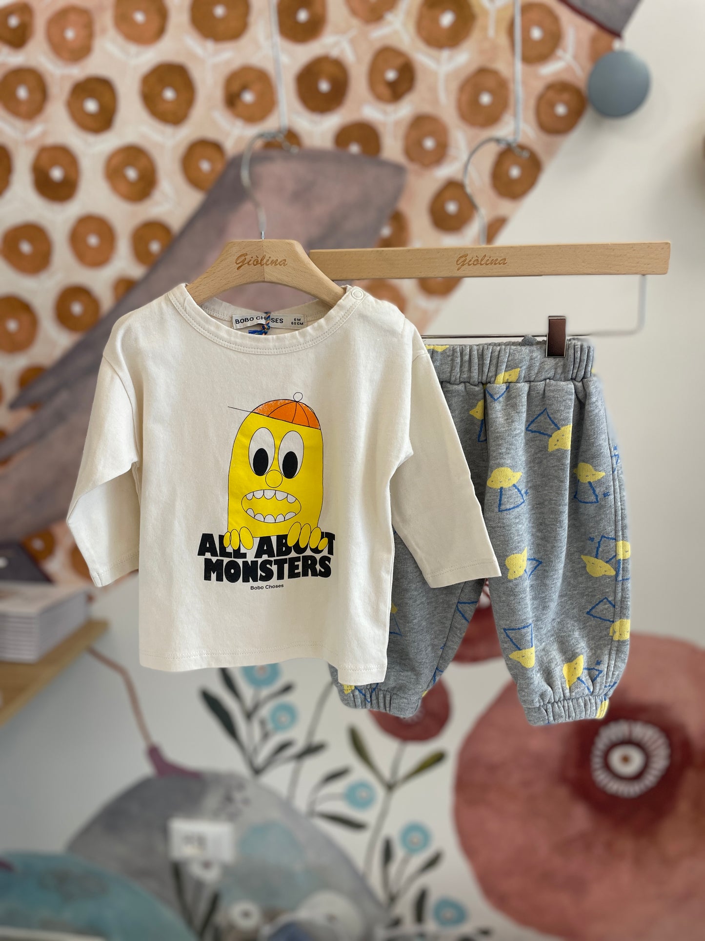Completo baby felpa e joggers