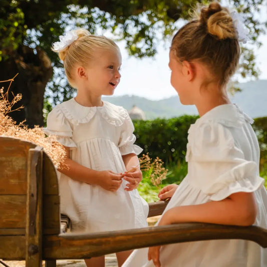Abito in viscosa con colletto e manica a sbuffo