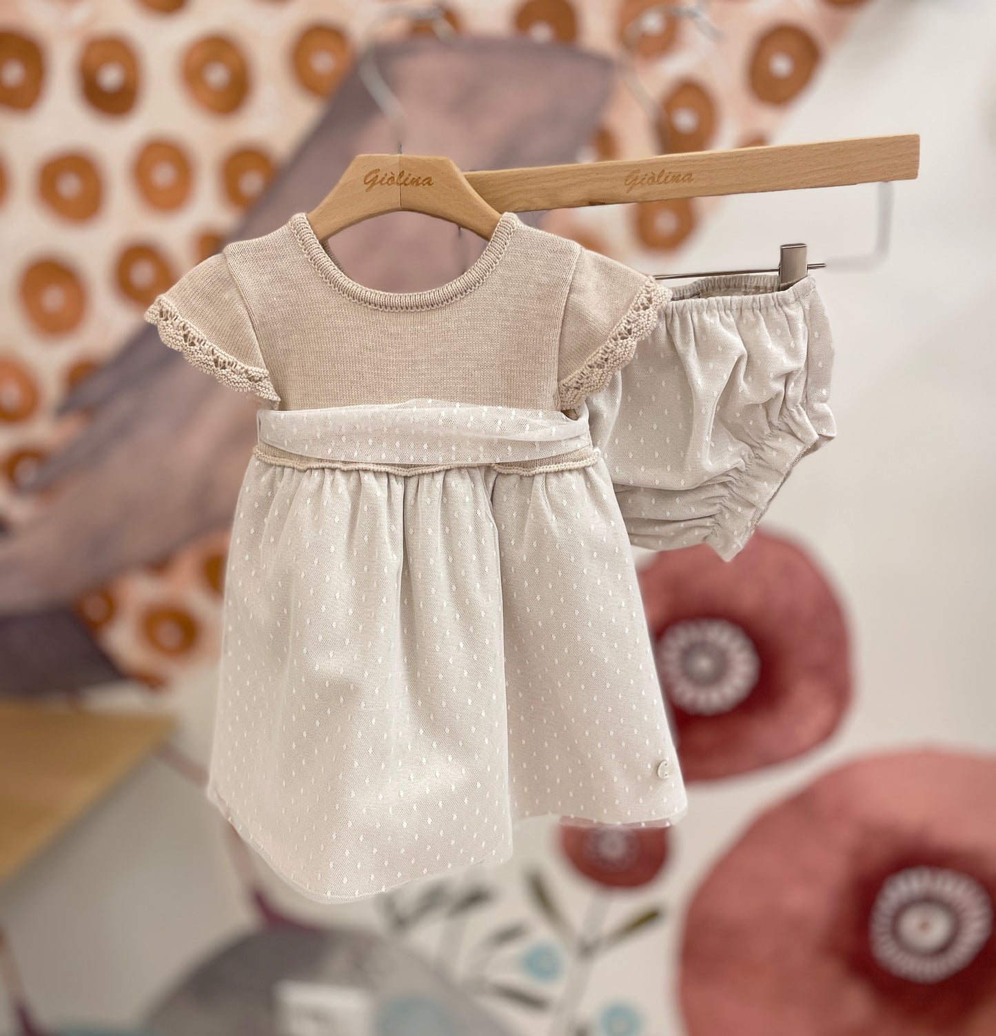 Abitini corpino di cotone ecru con gonna in tulle pois