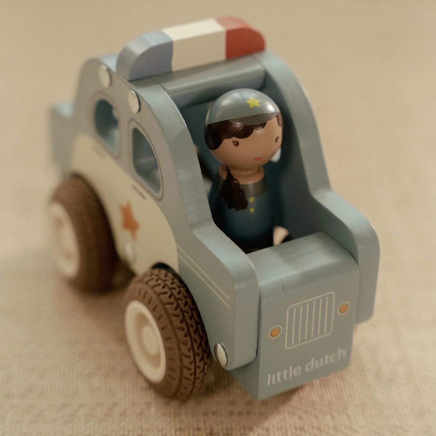 Auto della polizia in legno