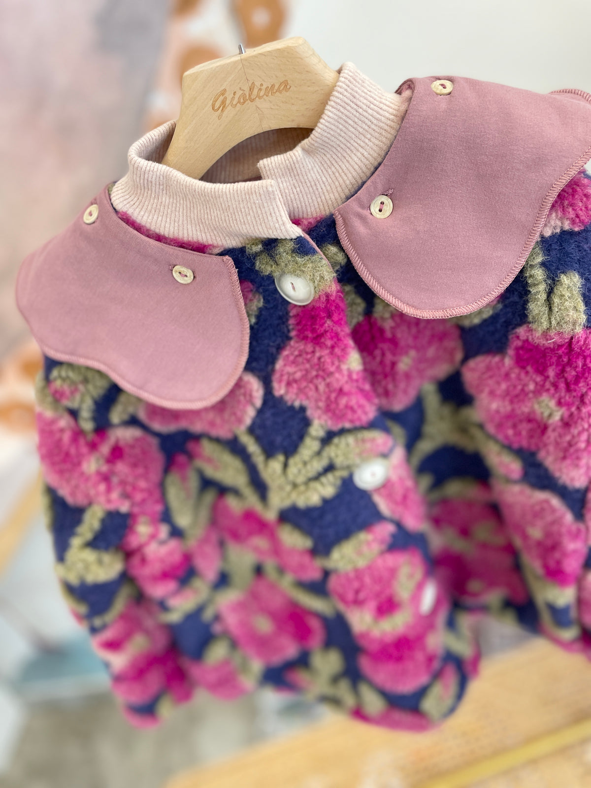 Giacca in lana stampa rose
