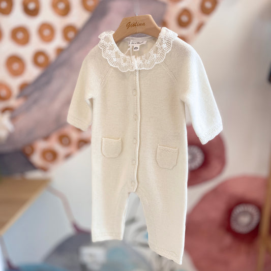 Tutina panna con colletto