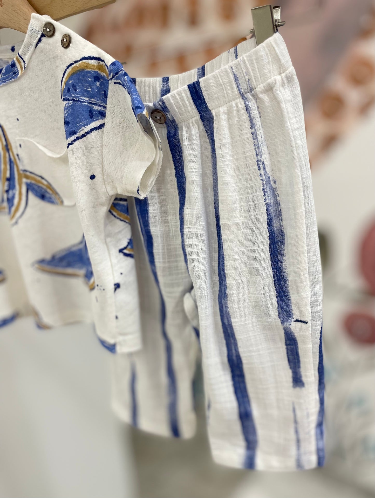 T-shirt stampa anguria con pantalone rigato  baby