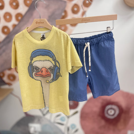 T-shirt struzzo con bermuda indaco