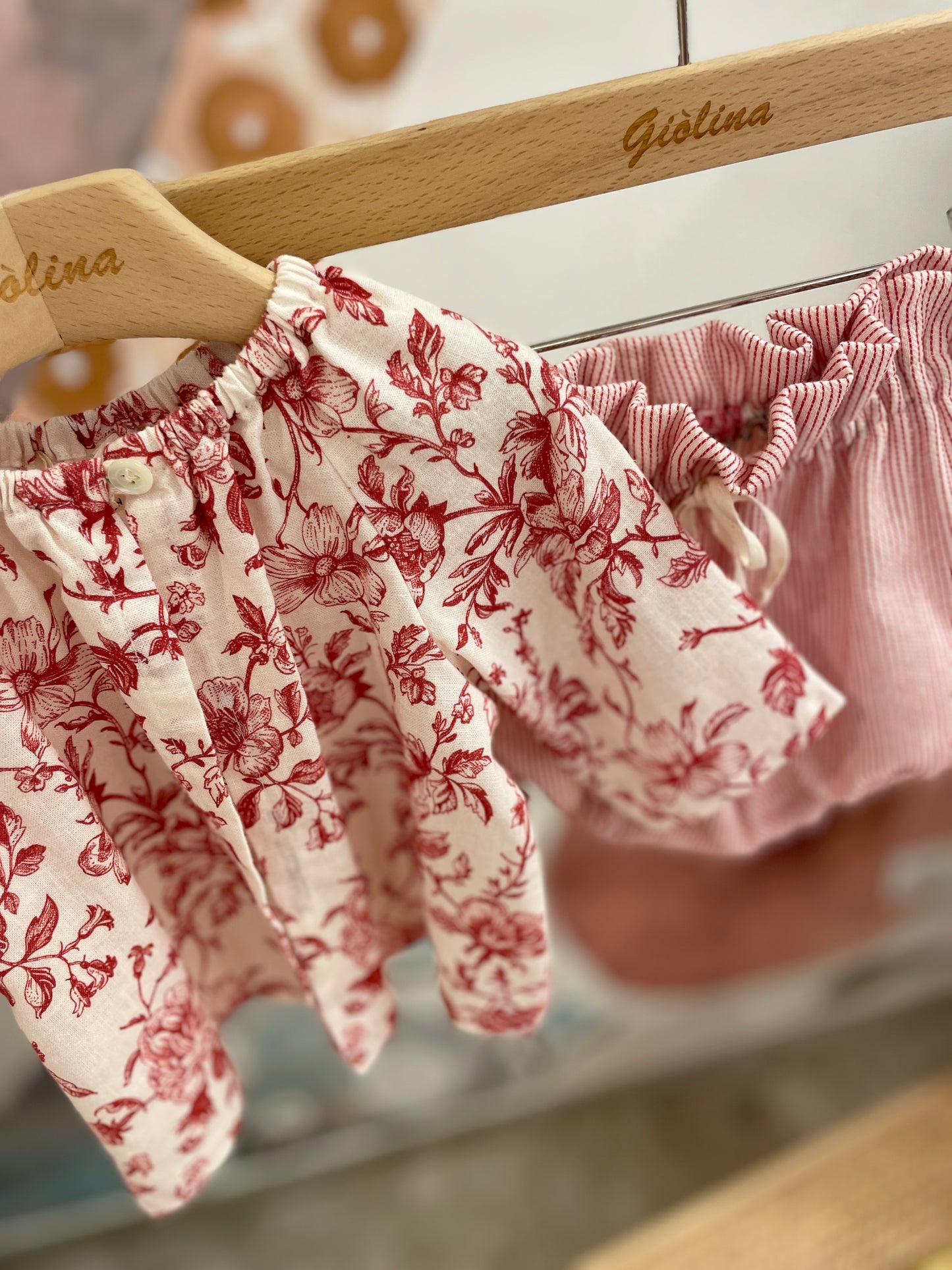 Completo giacchina in lino flax con stampa color melograno e coulotte rigata