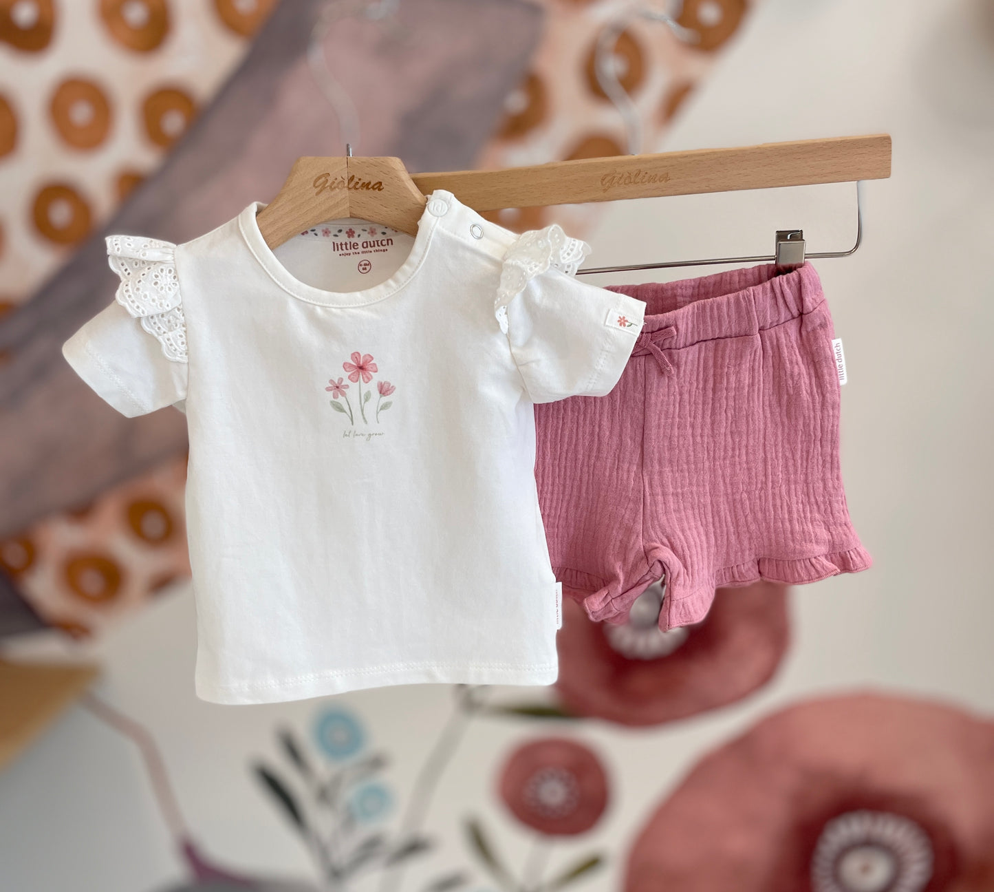 T-shirt stampa fiori e shorts cotone biologico rosa