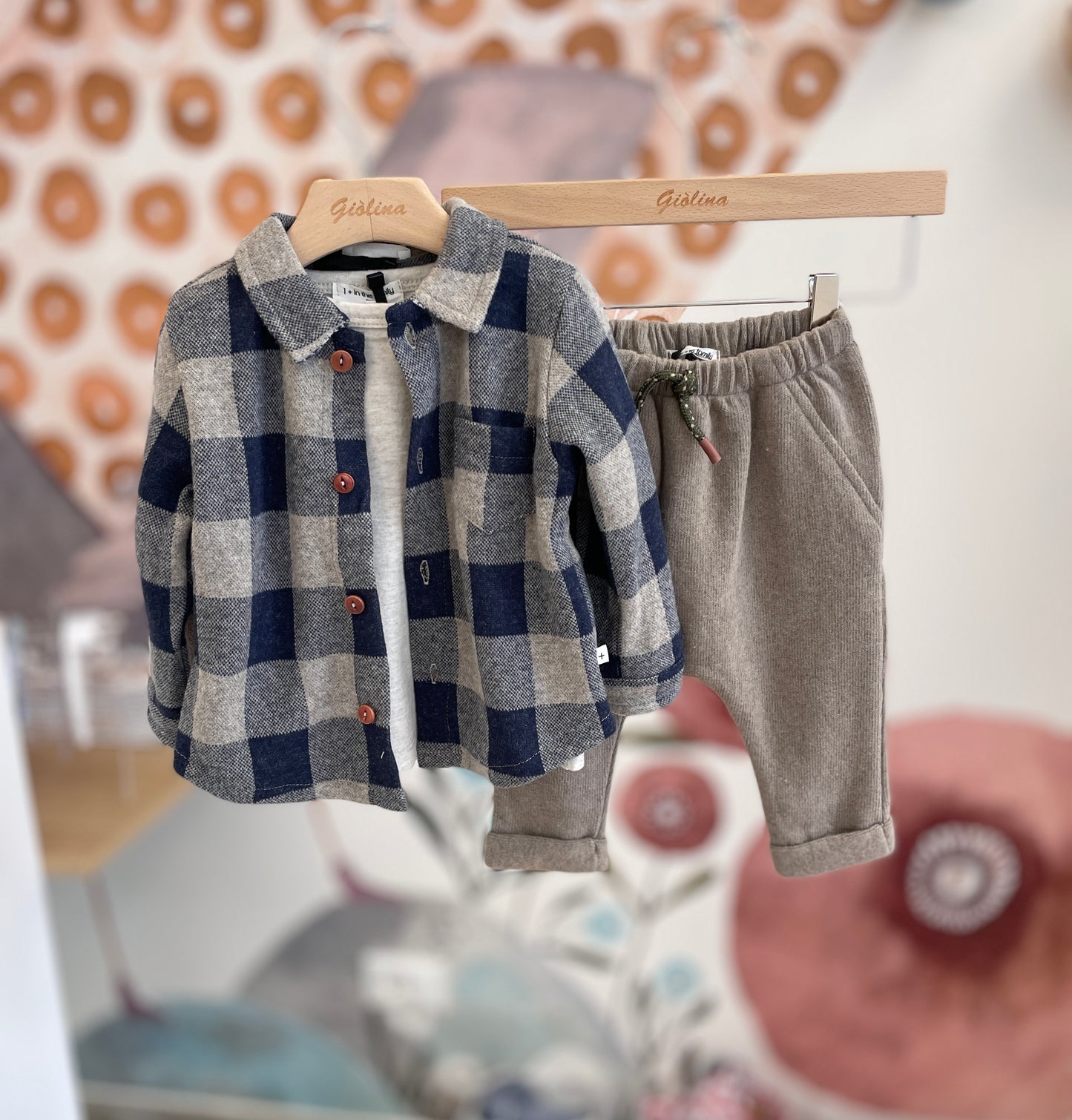 Camicia scozzese con T-shirt e pantalone canapa  con coulisse