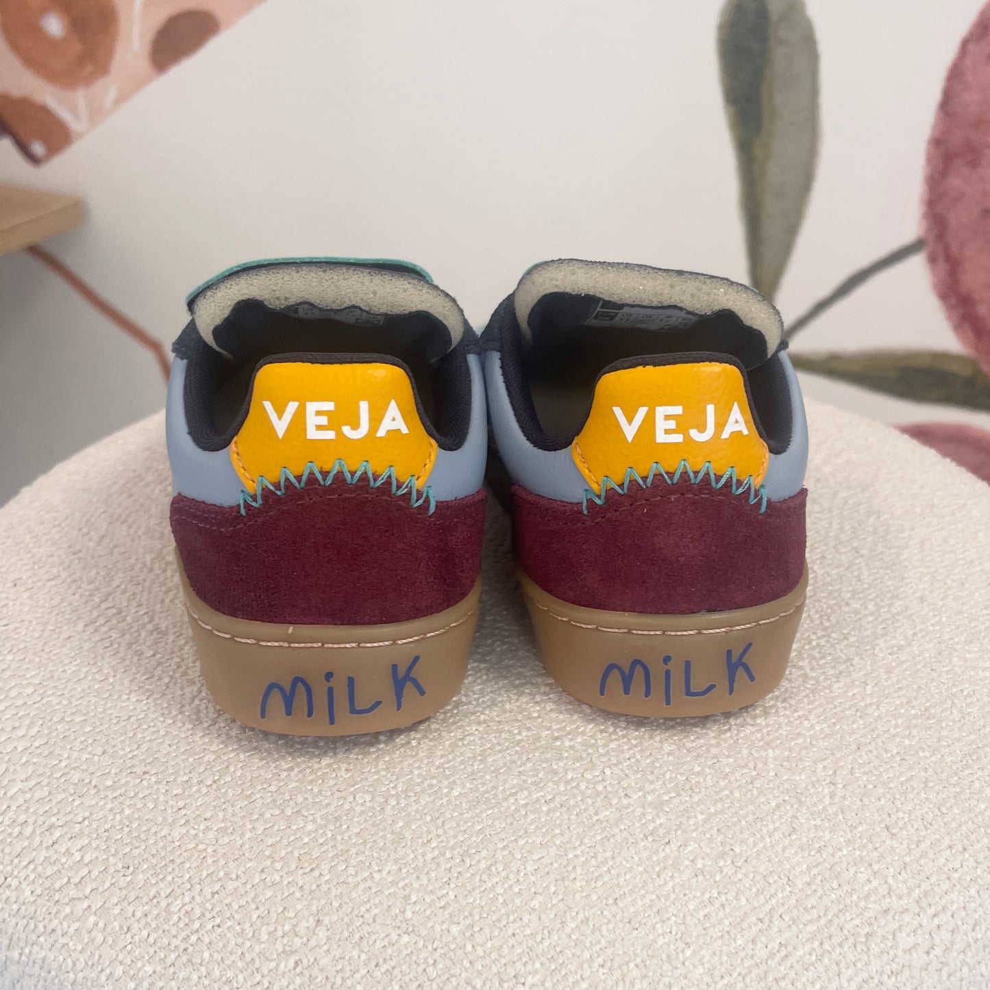 Sneakers veja chiusura a strappo per milk