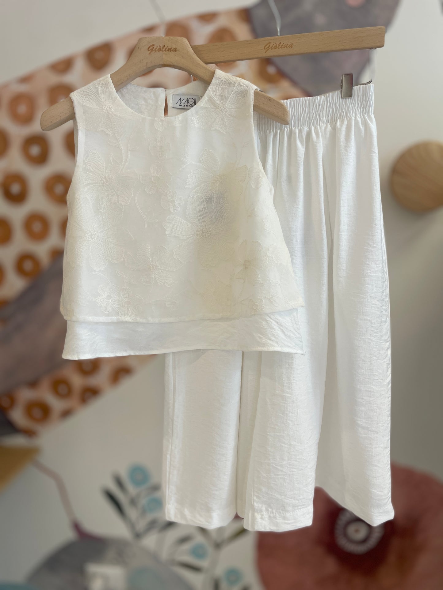 Top doppio tessuto in tulle ricamato e pantalone crepè