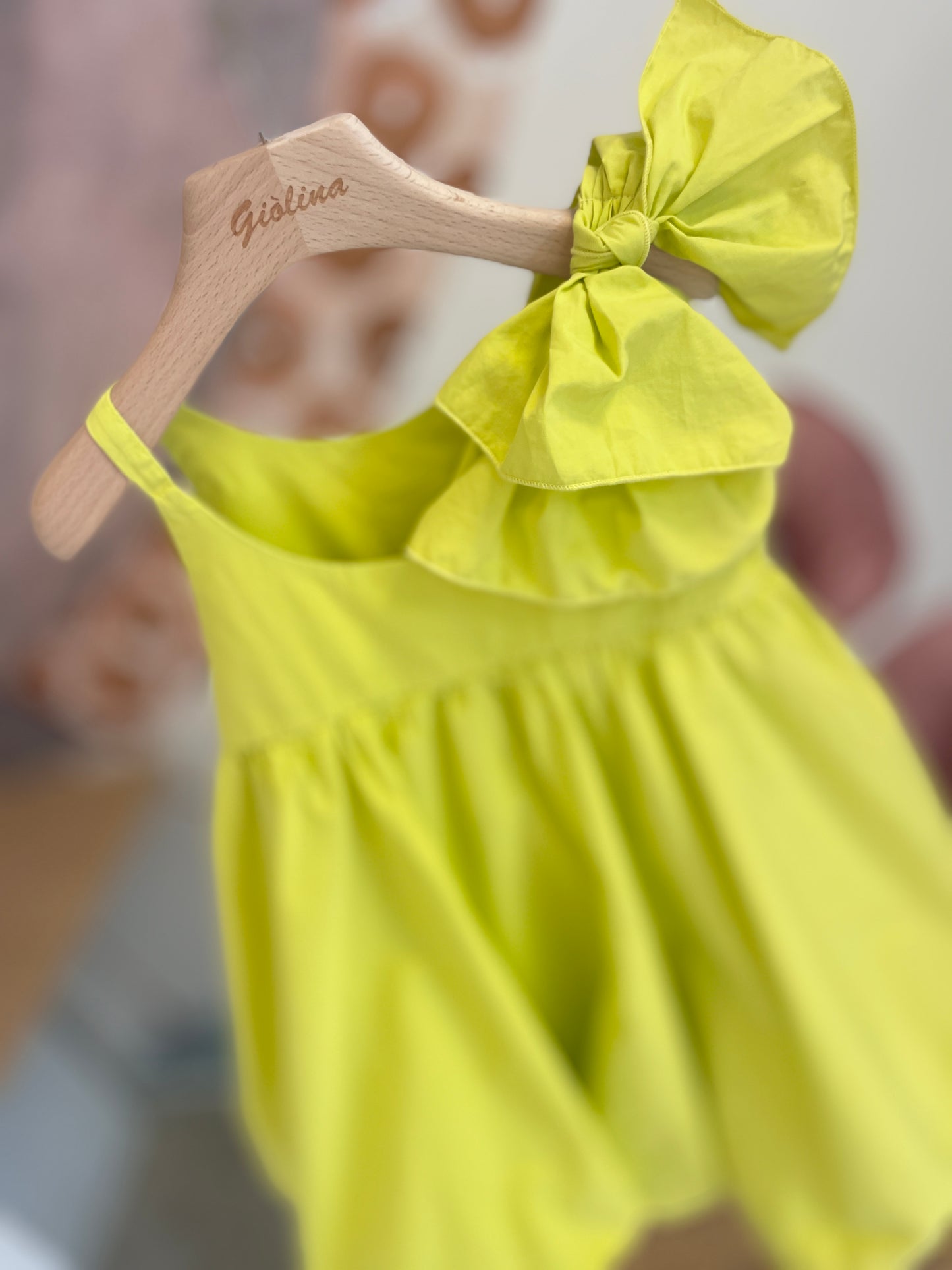 Abito a palloncino con fiocco