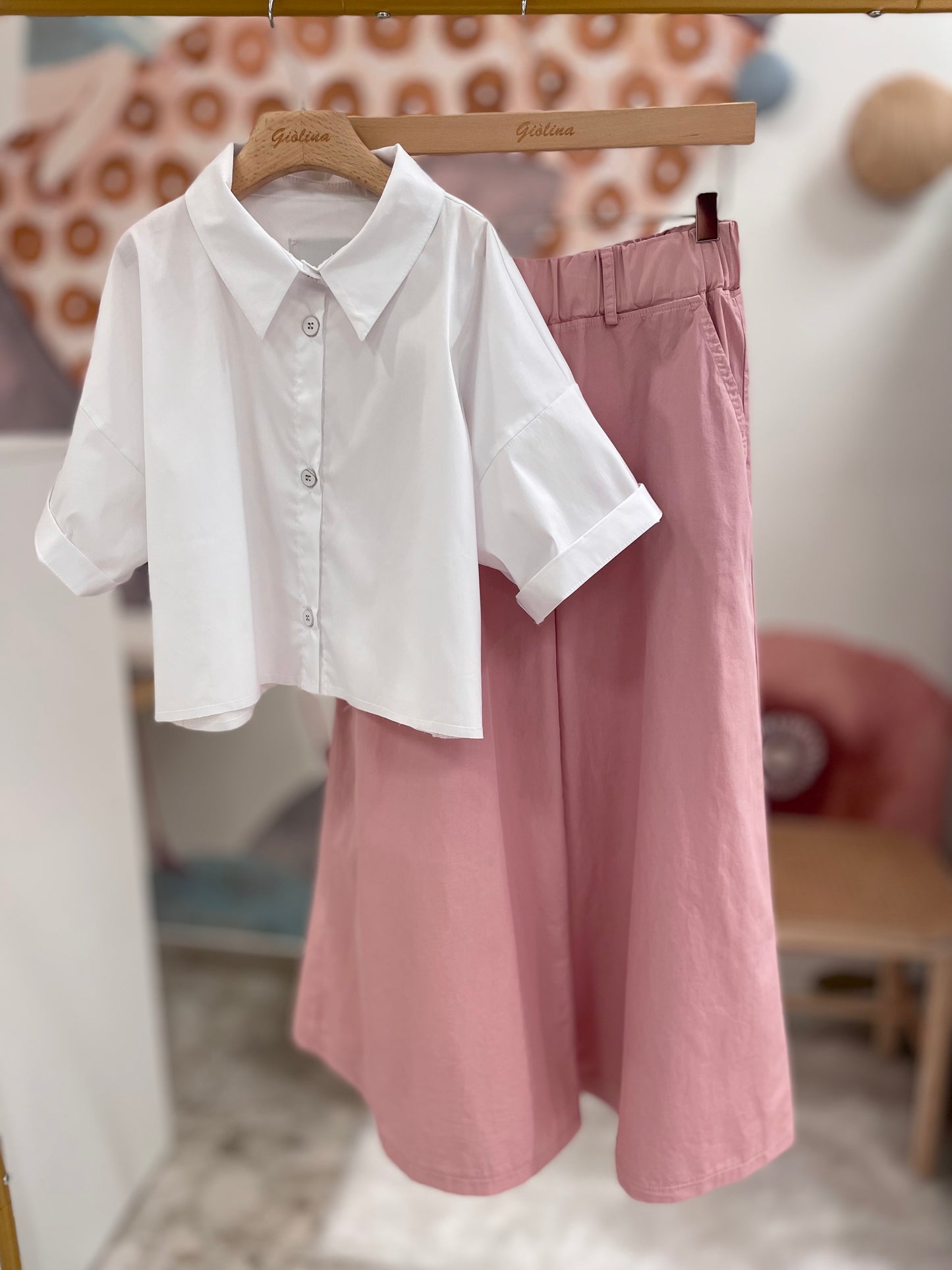 Completo camicia crop con pantalone malva  e shorts tasche