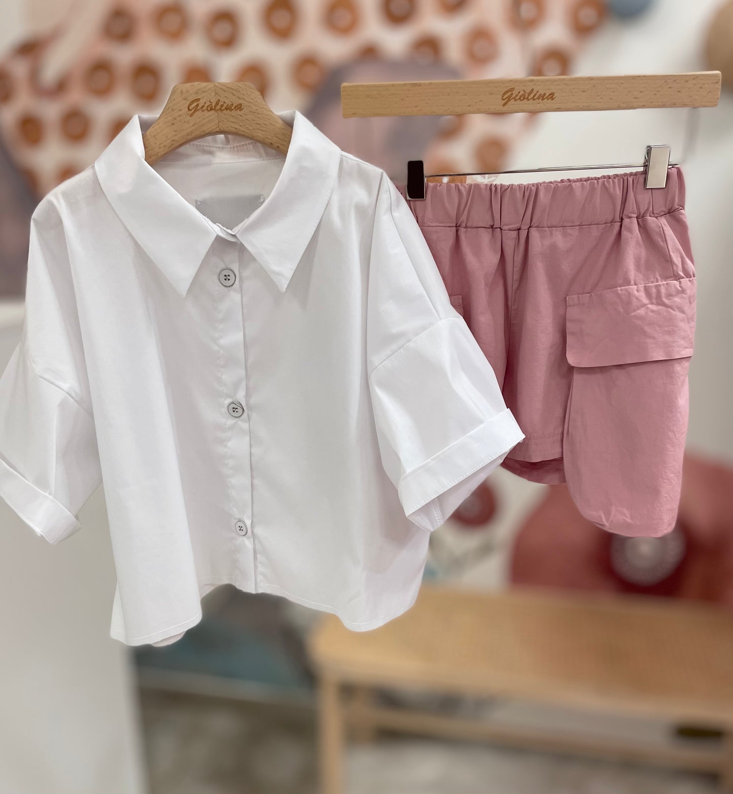 Completo camicia crop con pantalone malva  e shorts tasche