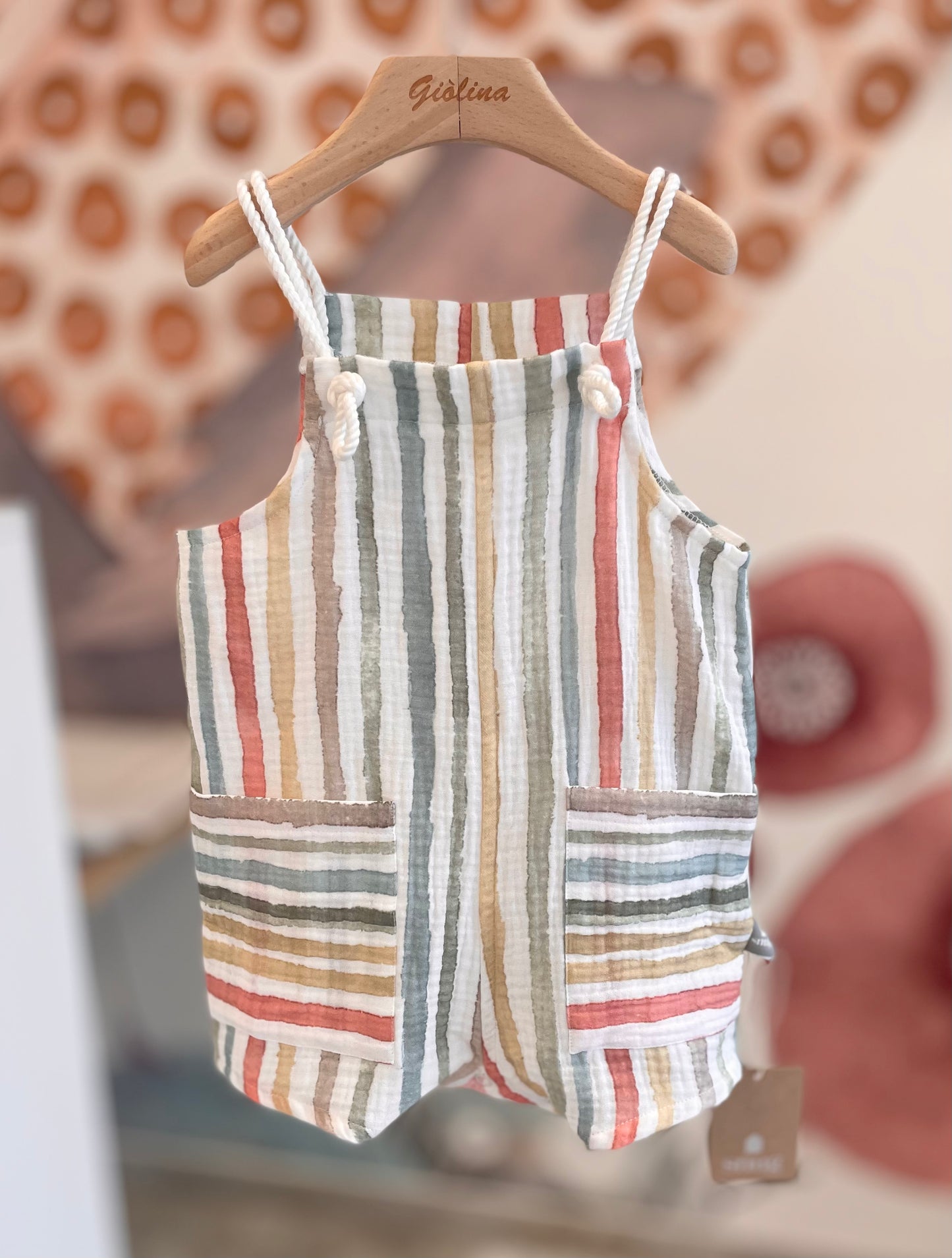 Completi con riga acquarellata bimba