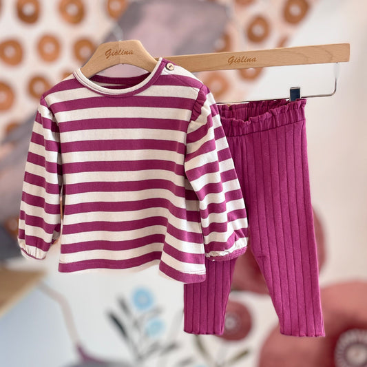 Maxi T-shirt rigata con leggings ciclamino