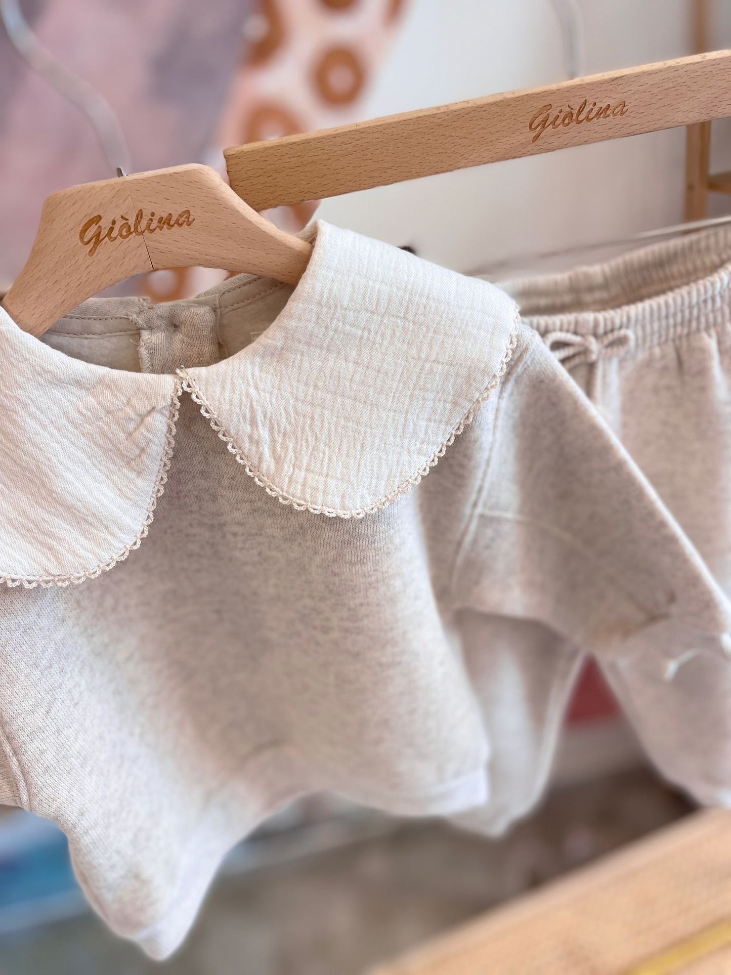 Tuta felpa con colletto e pantalone sportivo baby