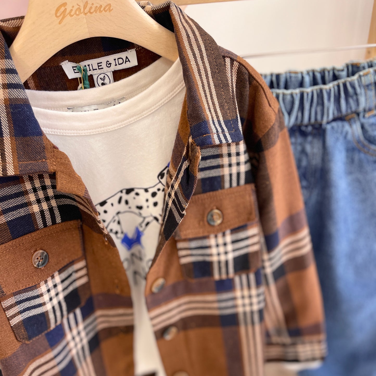 Camicia a quadri Denim tutto elastico e t-shirt dalmata